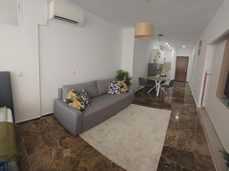 Tao City Center Apartment With Fee Wifi And Air Con By Namaste Elite Torremolinos Exterior photo